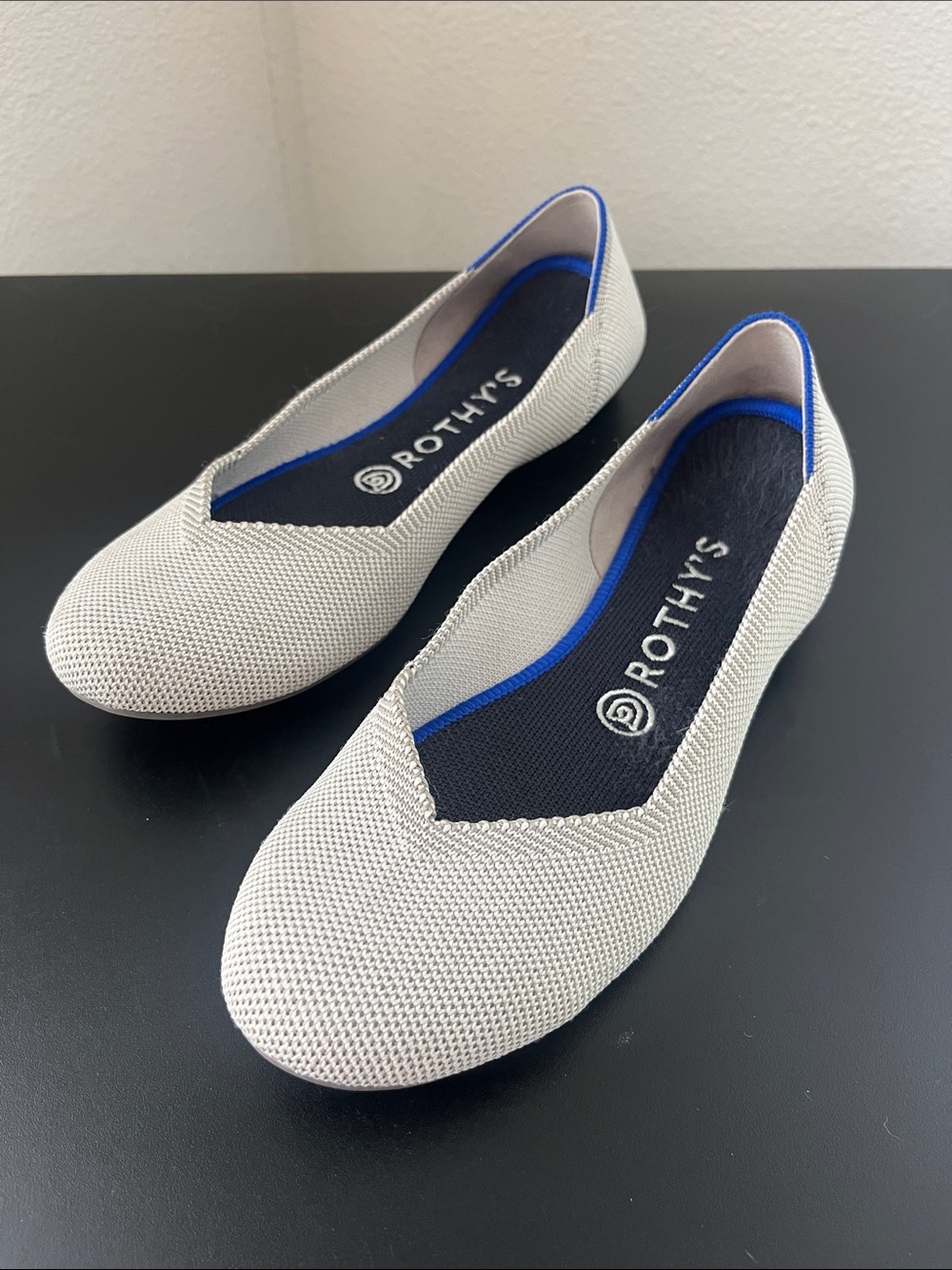 Rothy's Women's Ballet Flats in Light Gray with Blue Trim Round Toe Sz 8